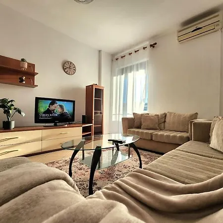 Apartman Lake View W/ 24 Check In